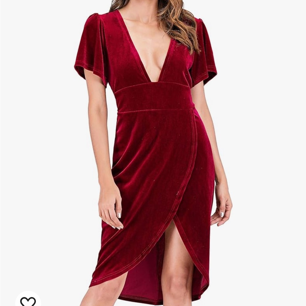 NWT. Size XL (16/18) Red Velvet midi dress